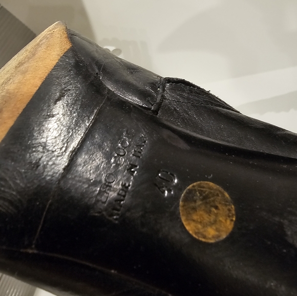 Roberto Cavalli Black Leather Heeled Boots - Picture 5 of 15